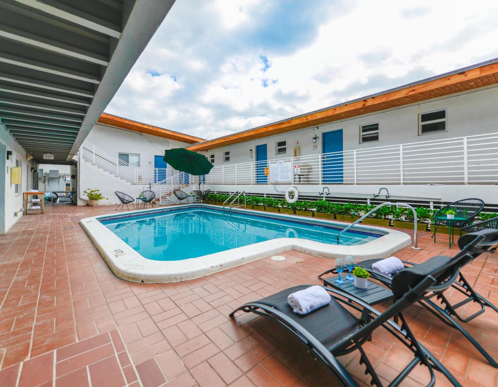 Radiant Unit With Parking And Pool - M26 Apartamento Hollywood Exterior foto